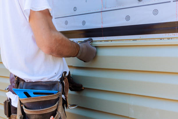 Trusted Siding Repair service in Port Jefferson, NY - Creative Siding